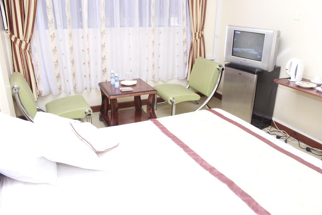 Hotel Central Park Nairobi Quarto foto
